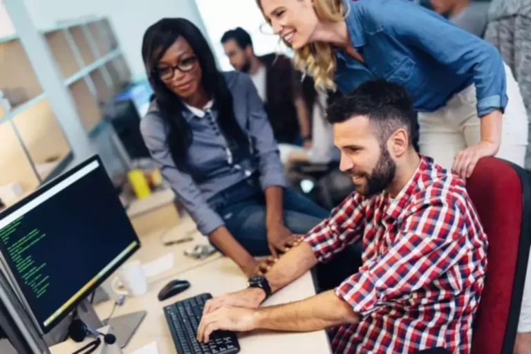The Startup’s Guide to Choosing a Software Programming Company