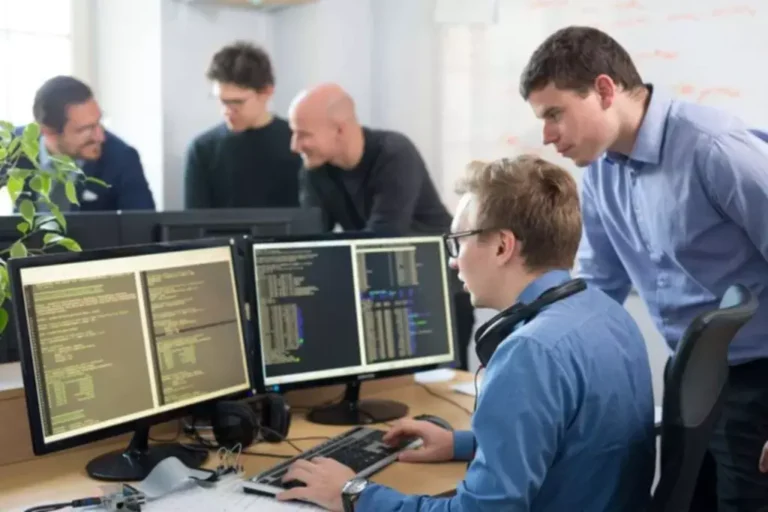 Software development outsourcing companies: Best way to optimize your business